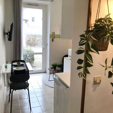 Apartmán Le Buc - Gare Chantiers - Netflix